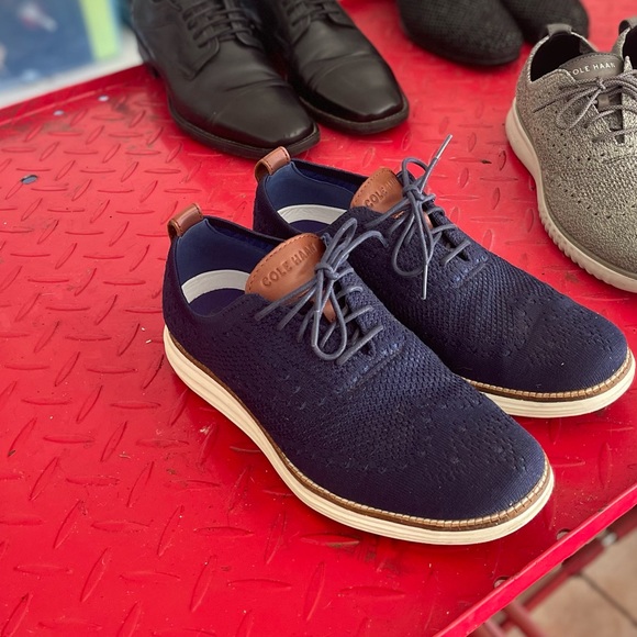 Men’s Cole Haans. - Picture 1 of 2